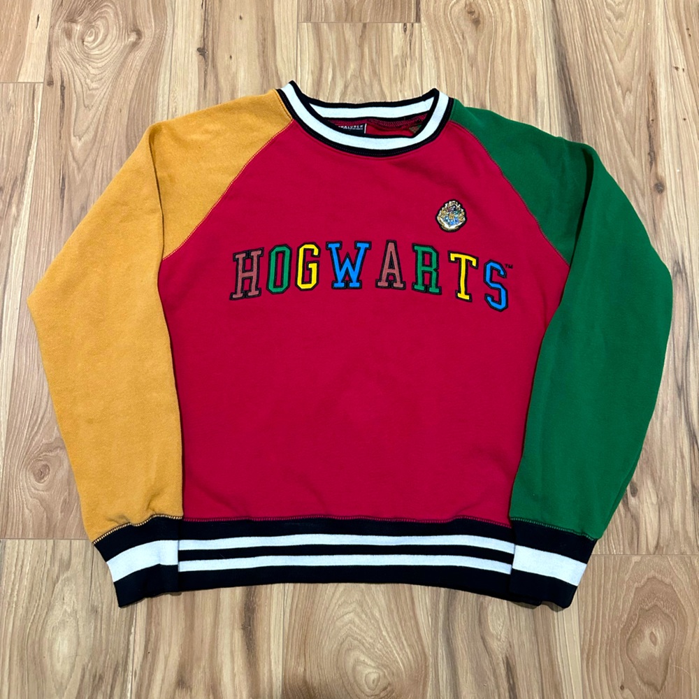Boxlunch Harry Potter Hogwarts Sweatshirt